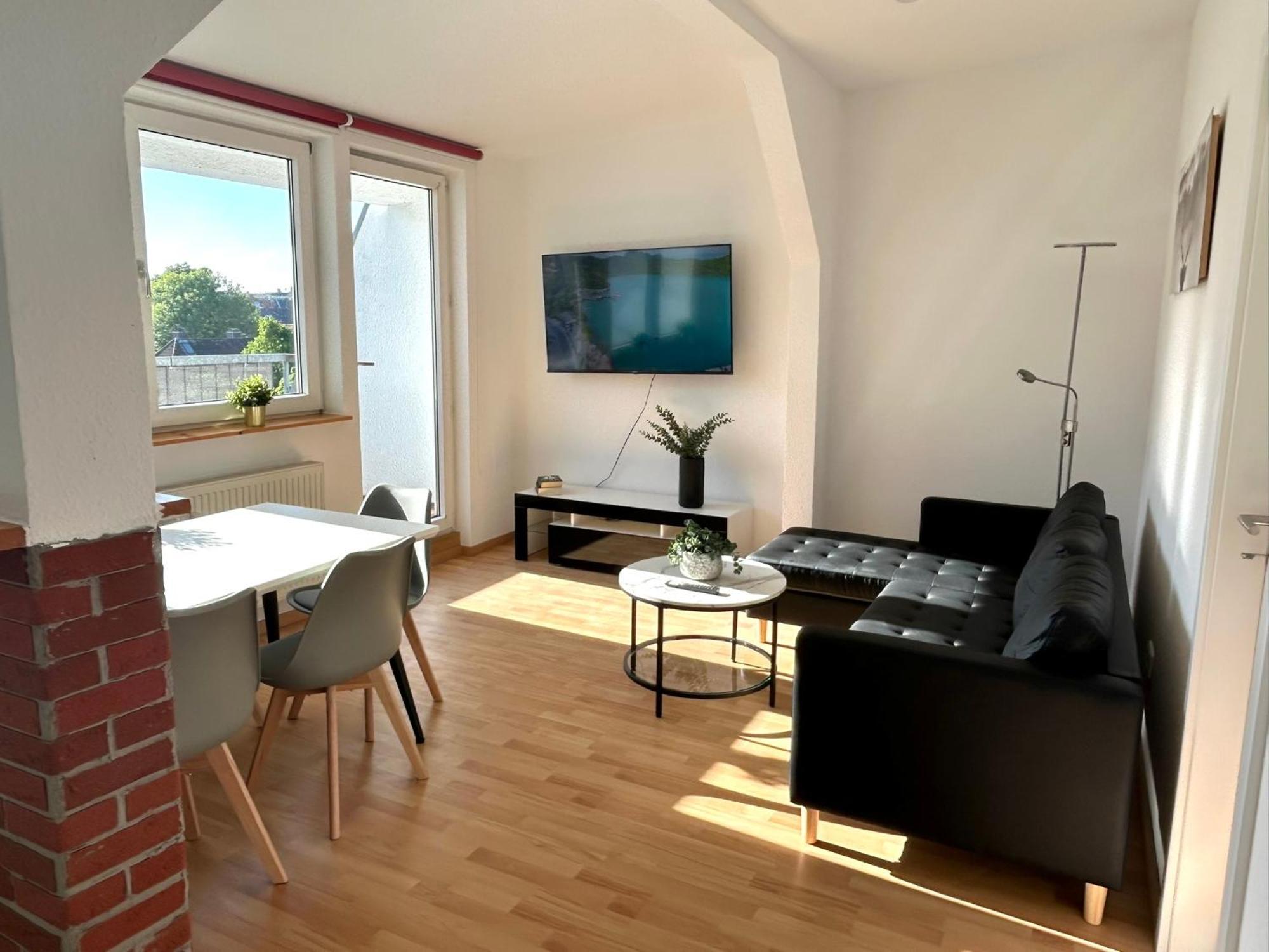 Bhv-3- Und 5-Zimmer Wohnungen Mit Terrasse, 24H Self-Check-In, Tv, Internet, Disneyplus, Waschmaschine Bremerhaven Exterior foto